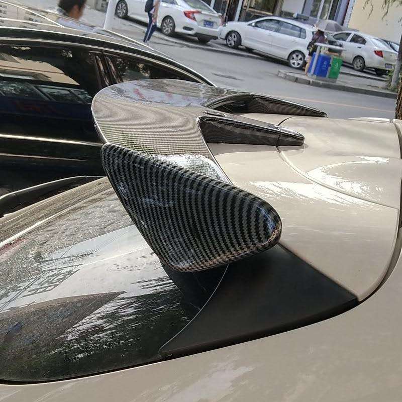 Universal spoiler for hatchback cars - Image 4